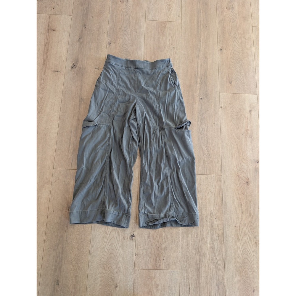 Lululemon Metropolis Maven High Rise Crop Grey Sage Size 6 W6BCLS